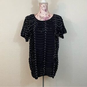 Notations sz: 1X Black & White Frill Ruffle Tiered Short Sleeve Top